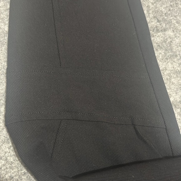 Veronica Beard Black Textured Pants - Picture 7 of 7